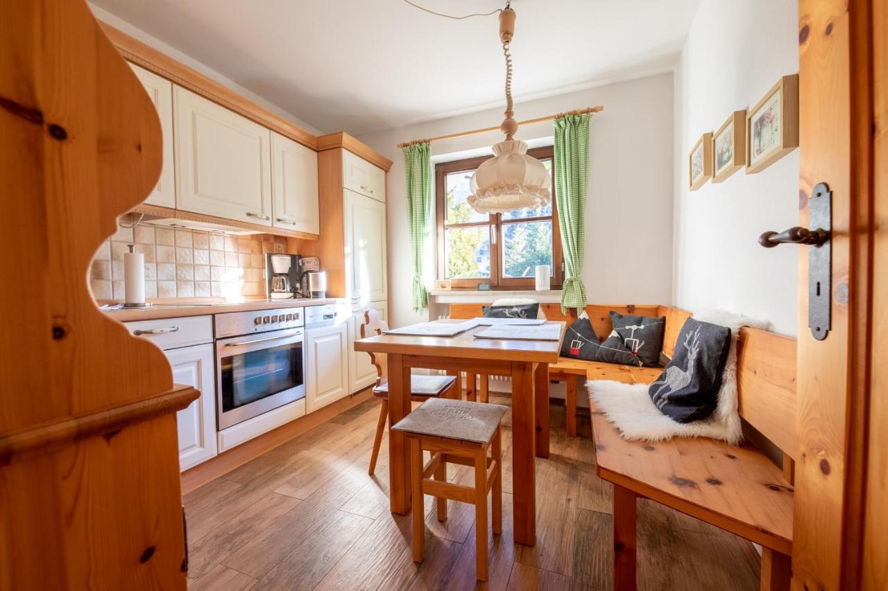Alpenrose Apartment Грайнау Екстериор снимка
